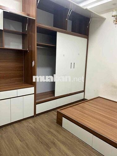 Siêu Phẩm Ba Đình 45m2 - 5 Tầng - Gần Phố - Ngõ Thông - Tiện Ích