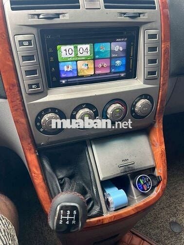 KIA Carnival 2007 Bạc 7 chỗ Số sàn