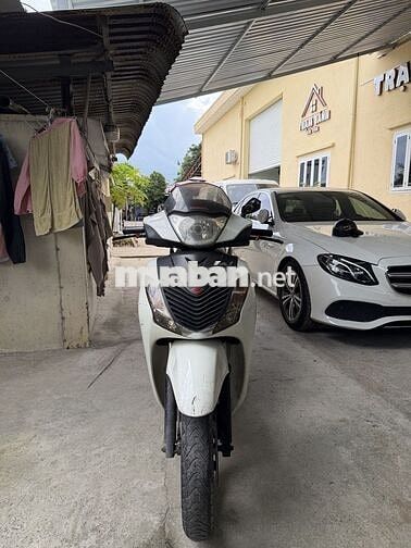 Honda SH 125 2011 Trắng Ý