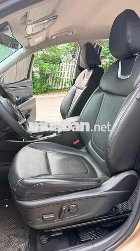 Hyundai Tucson 2.0 ATH xăng đặc biệt sản xuất 2024