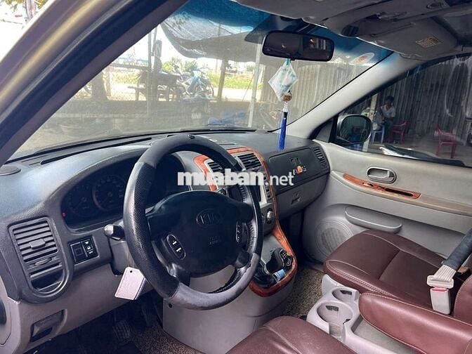 KIA Carnival 2007 Bạc 7 chỗ Số sàn