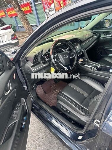 Honda Civic 2019 bản G  77000 km