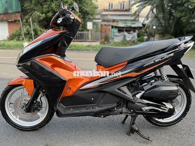 Honda Air Blade 2015 Đen - Cam BSTP máy êm 99%