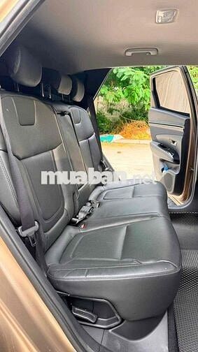 Hyundai Tucson 2.0 ATH xăng đặc biệt sản xuất 2024