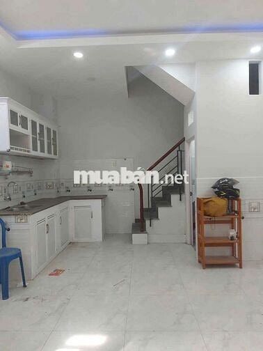 Nhà bán 842/39/16 Tỉnh Lộ 10 (2 lầu, sân thượng) 2PN 3WC, nhà trống