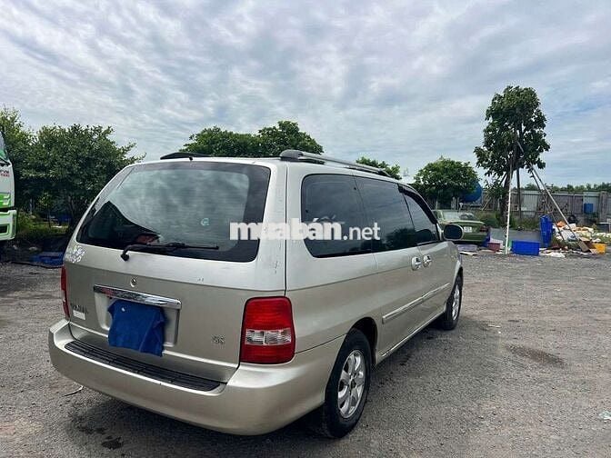 KIA Carnival 2007 Bạc 7 chỗ Số sàn