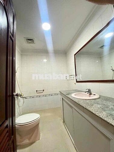 🏡 Đúng Hình , Đúng Giá Căn Hộ  Full NT , Ban Công , Ngay ĐH USSH, Q1