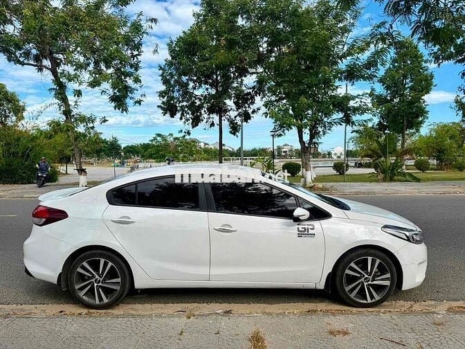 Kia Cerato 2018 Số sàn Trắng