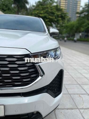 Toyota Innova Cross V 2024 Trắng Nhập khẩu