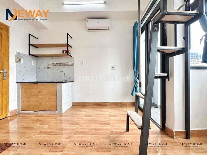 PHÒNG CÓ GÁC BAN CÔNG NGAY CÔNG VIÊN NƯỚC ĐẦM SEN,SẴN MÁY LẠNH,FREE XE