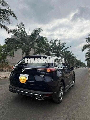 Mazda CX8 Luxury 2022 Đen  ( xe bao đẹp và mới )