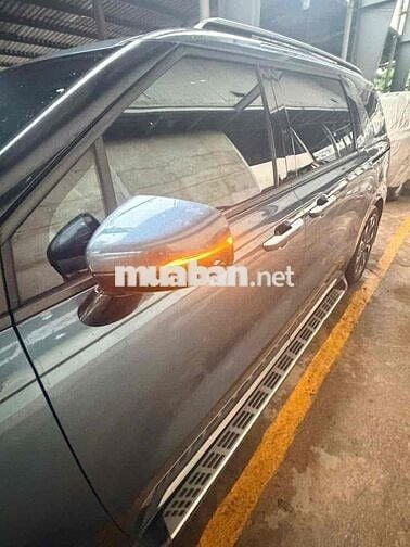 Kia Carnival Signature 2022 Dầu