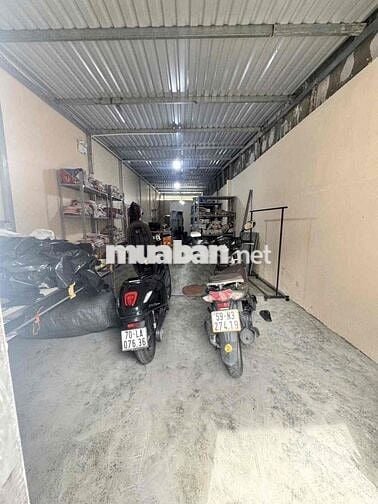 Kho 4x20m (Trống Suốt) Hẻm Tải 8m. 1/ LÊ VĂN QUỚI. BÌNH TÂN