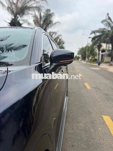 Mazda CX8 Luxury 2022 Đen  ( xe bao đẹp và mới )