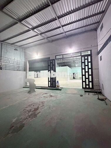 CHO THUÊ KHO 10×30 – XUÂN THỚI THƯỢNG- HÓC MÔN - GIÁ: 18 TRIỆU TL