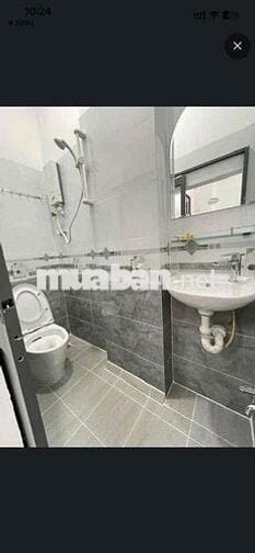 Cho thuê Nhà Nguyên Căn Mới Đẹp 3Tầng BTCT Hẻm 6m trước nhà