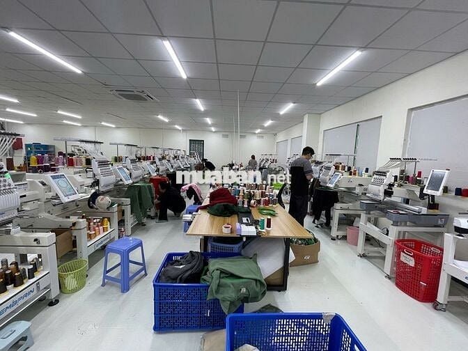 [Quận 12] - Tuyển NV Đứng máy thêu và NV Đóng gói