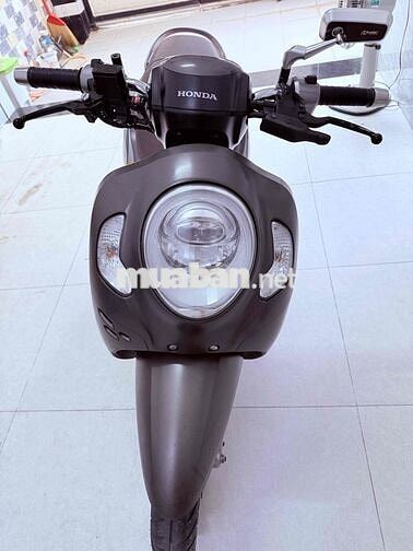 Honda Scoopy nâu đen, biển số TP