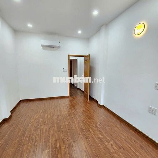 Cho thuê nhà mới Ngô Tất Tố, 4 tầng, 4 x 20m, hẻm xe hơi, chỉ 21tr