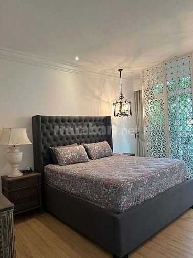 Bán căn hộ The Vista An Phú, 221m², 3PN, giá 28 tỷ