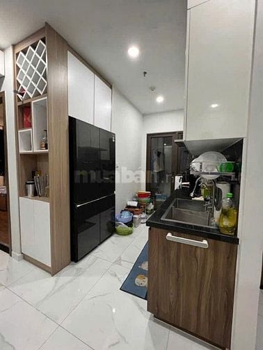 Chung cư Emerald, Tân Thắng, TP: 2p ngủ, NT mới, 11tr/th, 70m2