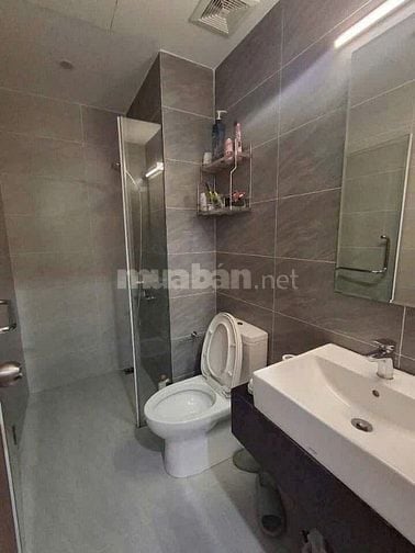 Chung cư Emerald, Tân Thắng, TP: 2p ngủ, NT mới, 11tr/th, 70m2