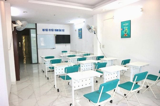 Cho thuê nhà riêng 60m tại La Khê, Hà Đông, giá 22 triệu ô tô vào nhà,