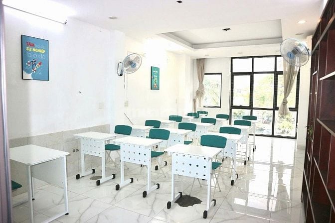 Cho thuê nhà riêng 60m tại La Khê, Hà Đông, giá 22 triệu ô tô vào nhà,