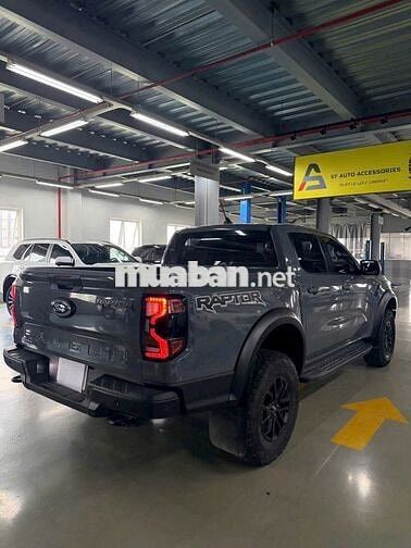 Ford Raptor 2023 Xám Tự động 10 cấp 29.900 km