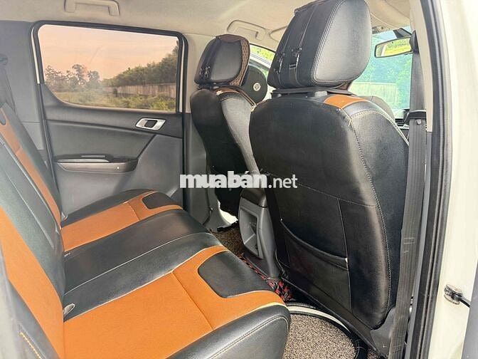 Mazda BT50 2016 2.2L 4x2 AT Trắng