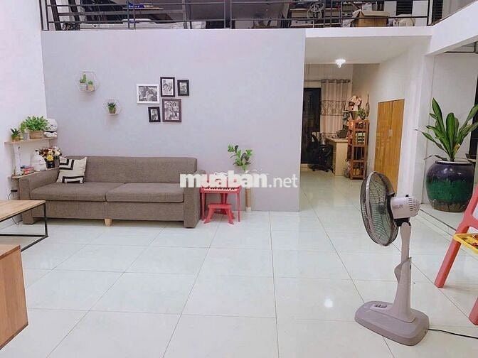 Nhà 5x14 Gần Giga mall. Phù hợp ở hoặc làm Văn Phòng.
