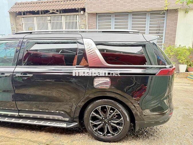 Kia Carnival Signature 2022 Dầu Tự động Đen