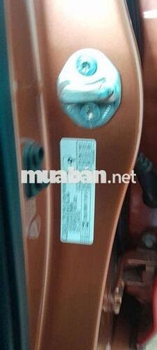 Mitsubishi Xpander Cross 7 chỗ màu Cam