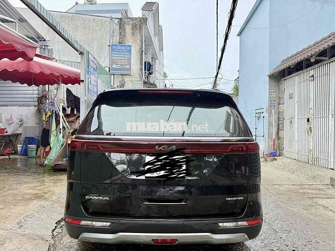 Kia Carnival Signature 2022 Dầu Tự động Đen