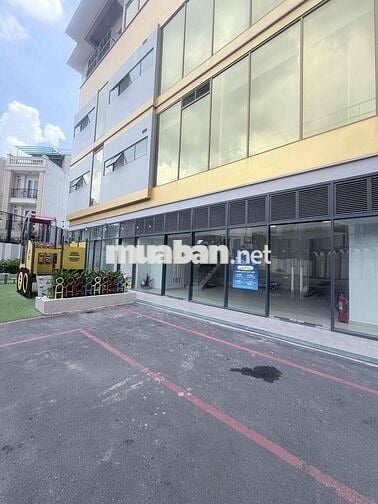 CHO THUÊ SHOPHOUSE 139m2 TRỆT + LẦU CC D-HOMME HỒNG BÀNG QUẬN 6 35tr