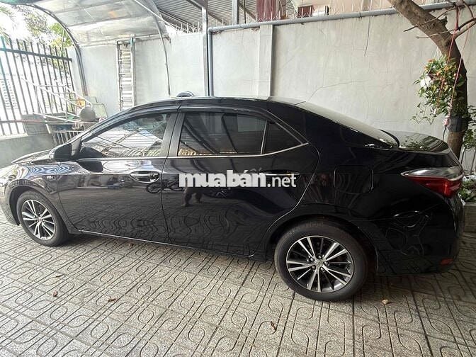 Toyota Corolla Altis  2.0 xe 2018 số tự động