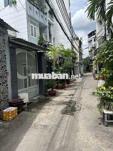 NHÀ BÁN GIÁ TỐT QUẬN 04 HẼM XE HƠI