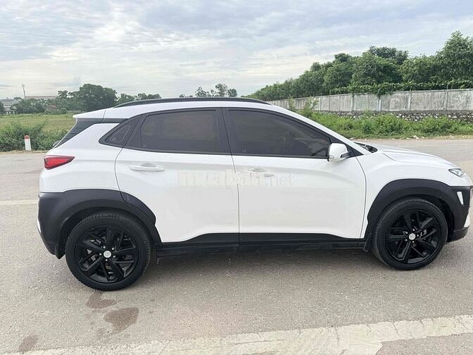 Hyundai Kona Đặc Biệt 2.0 AT 2019 Trắng
