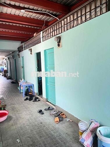 Phòng 1tr8 an ninh sạch sẽ Tôn Đản Quận 4