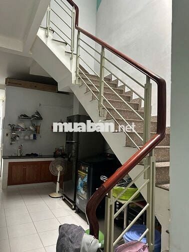 NHÀ BÁN GIÁ TỐT QUẬN 04 HẼM XE HƠI