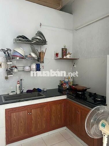 NHÀ BÁN GIÁ TỐT QUẬN 04 HẼM XE HƠI