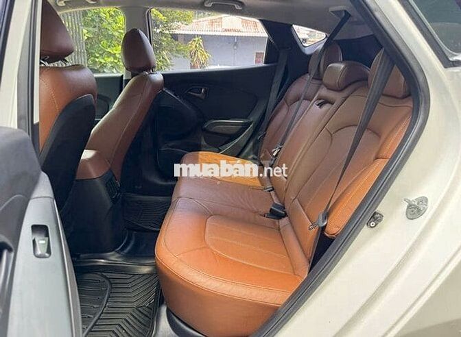 HYUNDAI TUCSON ĐK LẦN ĐẦU 2014 - 100.000KM