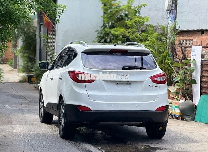 HYUNDAI TUCSON ĐK LẦN ĐẦU 2014 - 100.000KM