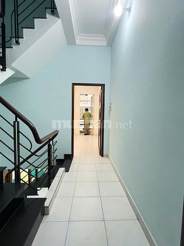 Nhà mới đẹp 4 tầng lầu Hẻm Xe Hơi - 565/89 Nguyễn Trãi, P.7, Q.5 