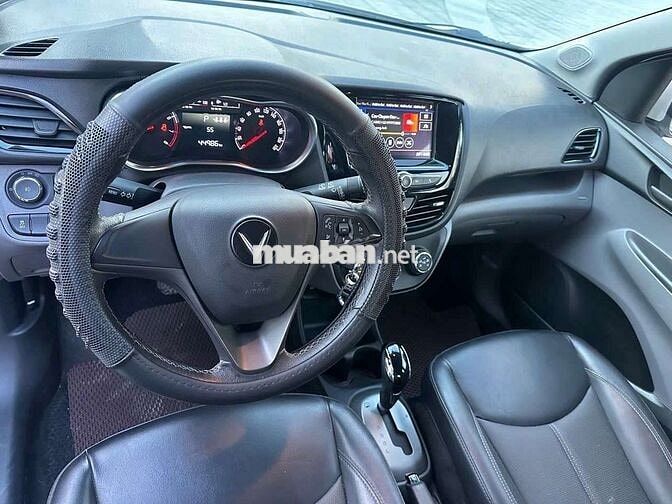 Vinfast Fadil 2019 AT Plus Trắng Tự động