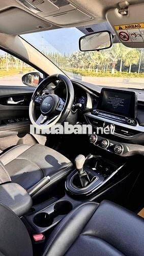 Kia K3 MT 2022 32.000 km Trắng