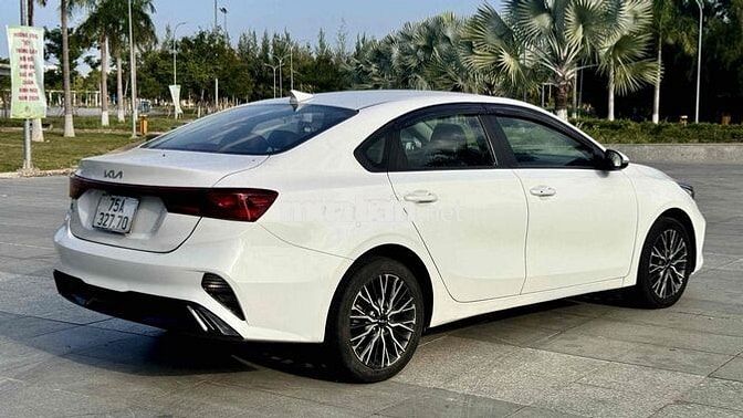 Kia K3 MT 2022 32.000 km Trắng