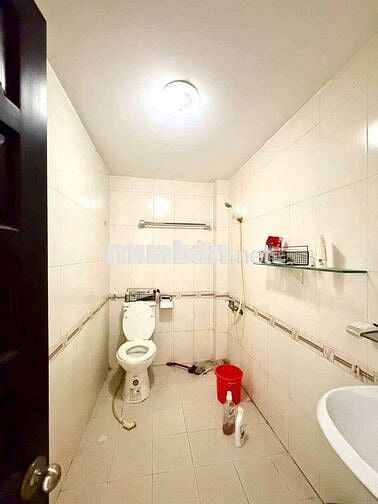 NHÀ  3 LẦU  HẺM  XE HƠI. Q. TÂN PHÚ