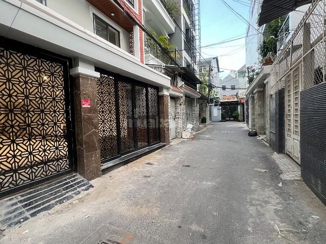 Toà CHDV tại hẻm xe hơi 6m An Nhơn, P17, Q.Gò Vấp, Thu nhập: 150 triệu