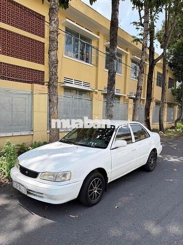 Toyota Corolla 2000 Trắng